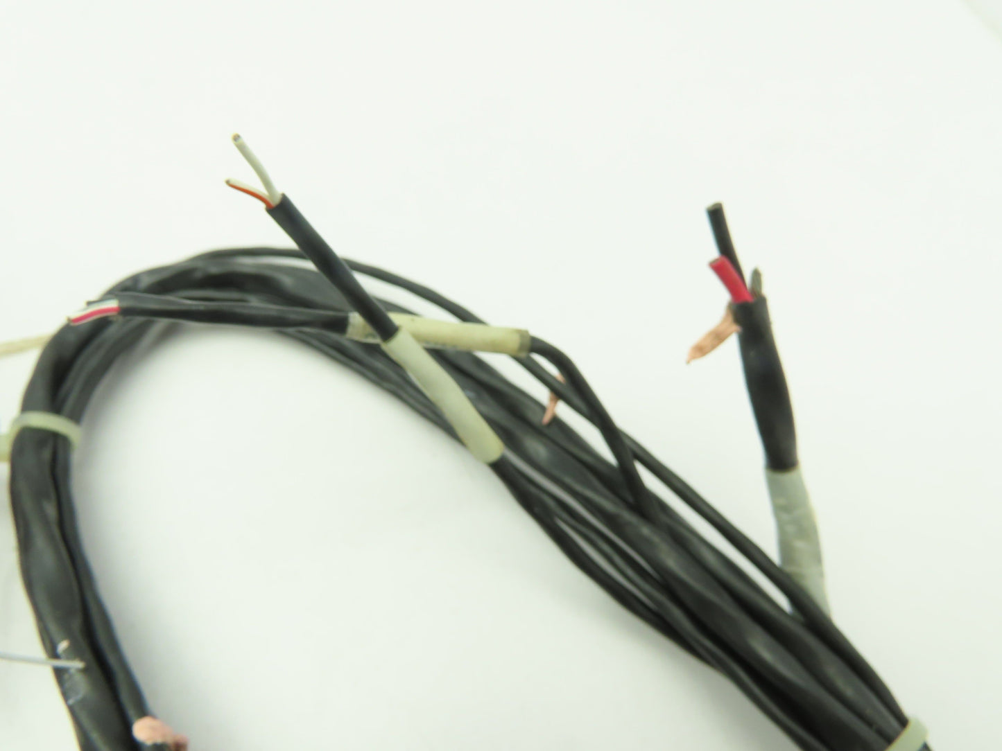 Allen-Bradley 2090-U3CC-D4401 Control Interface Cable Ser B 44-Pin 8'