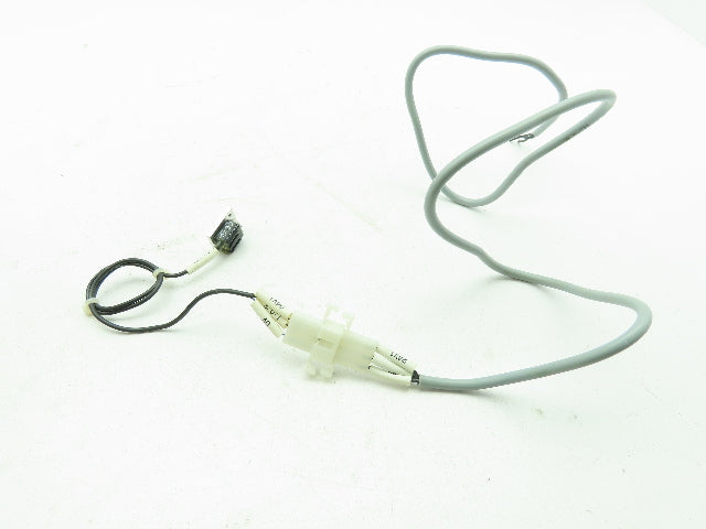 SICK MHT1-N122 Photoelectric Proximity Sensor Switch 10-30 VDC LOT OF 2