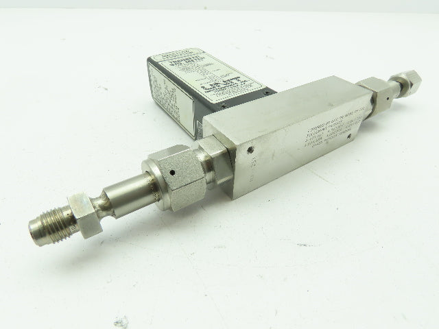UNIT UTM-3020 Mass Flow Calibration Meter Gas N2 50 SLM 500 PSI