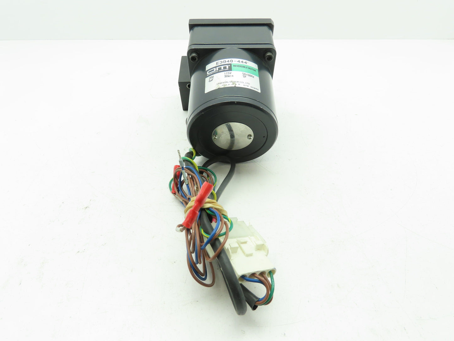 Oriental E3940-444 AC Reversible Motor w/4GB9KA Gearhead 9:1 Ratio 5/16" Shaft