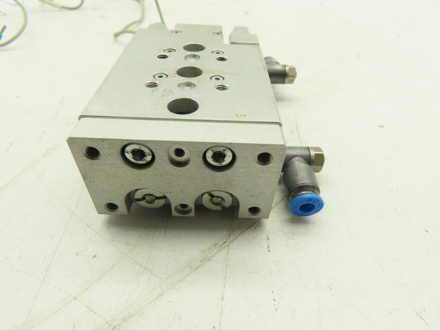 FESTO SLT-10-30-P-A Pneumatic Mini Slide Guide Cylinder 10mm Piston 30mm Stroke