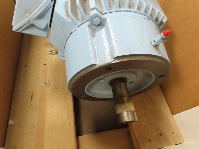 Reliance B391716 E-Master Electric Motor 10Hp 3Ph 575V 1760 RPM 215TC