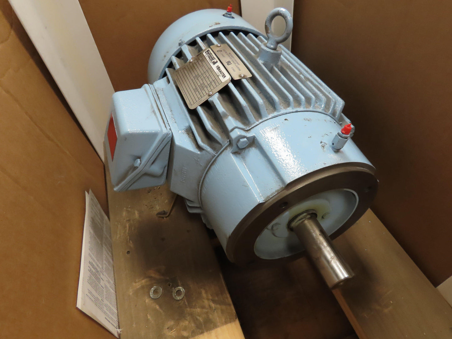 Reliance B391716 E-Master Electric Motor 10Hp 3Ph 575V 1760 RPM 215TC
