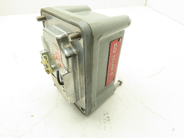 Killark FXCS-0B24-RL Red Pilot Light Indicator For Hazardous Location 125V Max