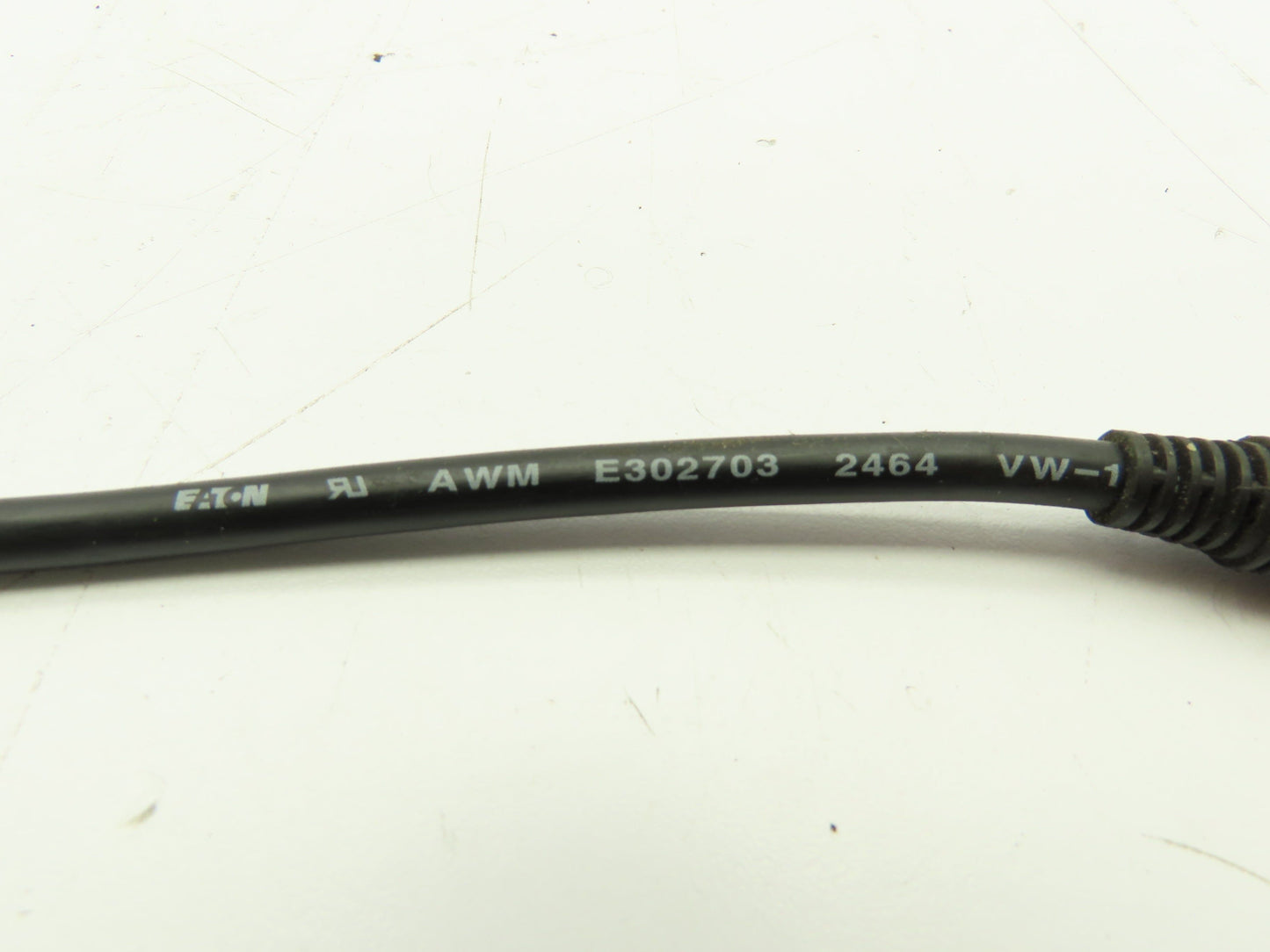 Eaton 13103AQD07 Photoelectric Diffuse Sensor Ser A4 9"Perfect Prox 10-30VDC 1W