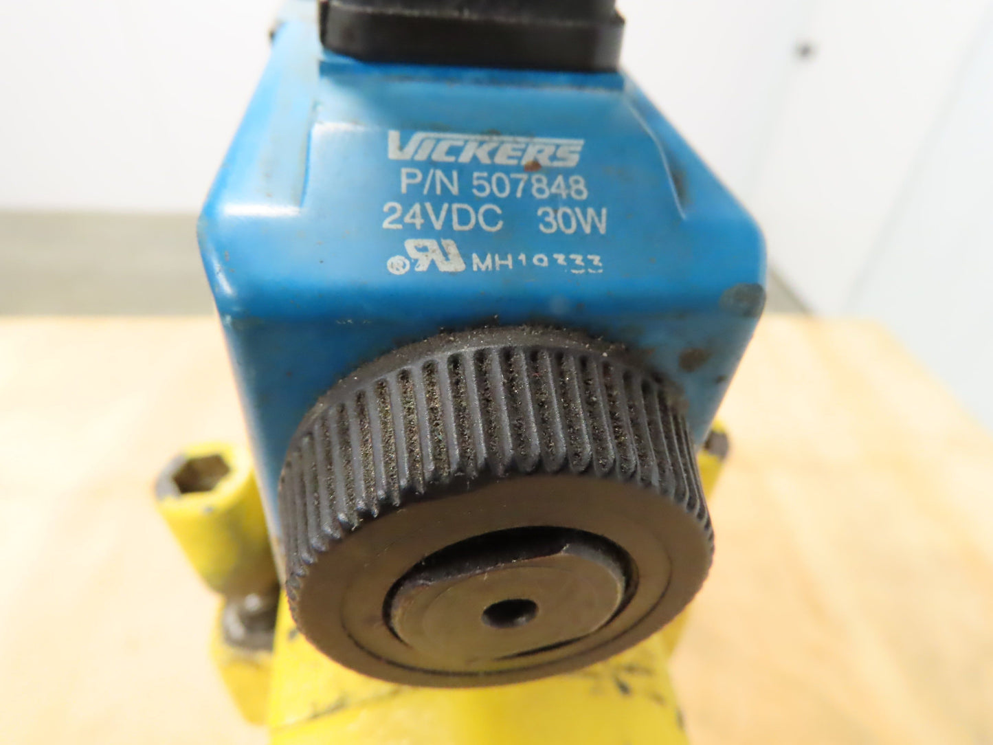 Yuken MRP-06-B-30 Directional Hydraulic Flow Control Solenoid Relief Valve Stack