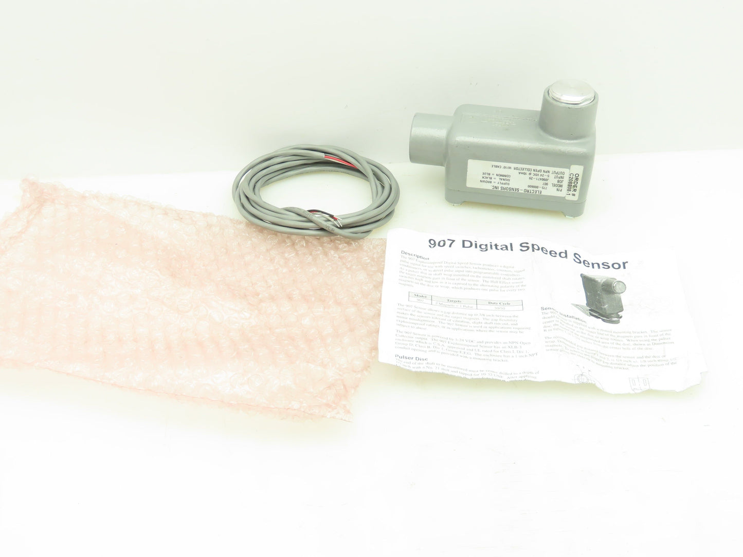 ELECTRO Model 907 Hall Effect Digital Speed Sensor 24VDC For Hazardous Location