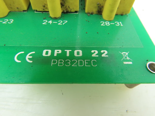 OPTO 22 PB32DEC Relay Board w/ OAC5Q (4x) and IAC5Q (4x) Relay