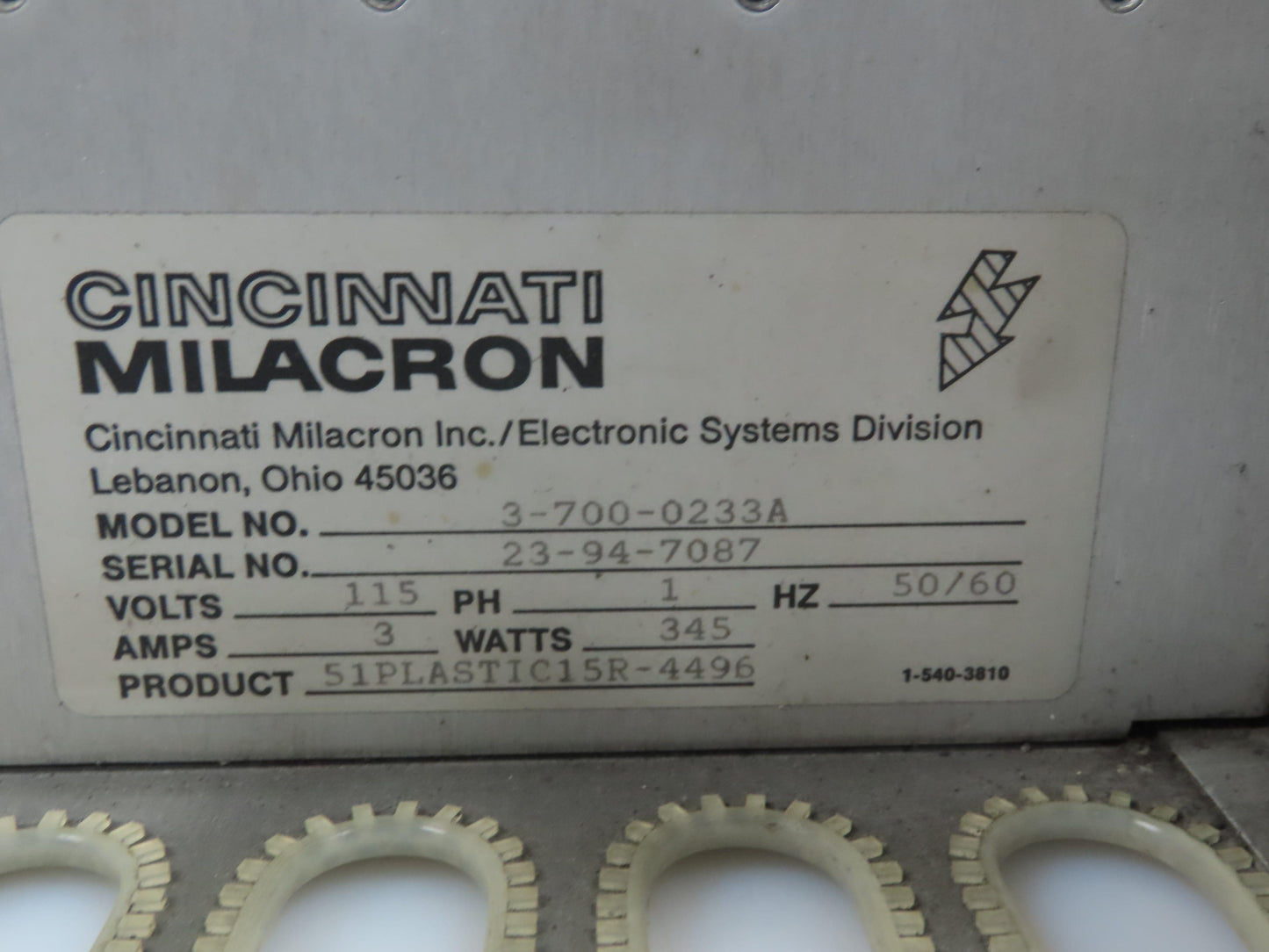 Cincinnati Milacron 3-700-0233A 16 Slot Control Rack 115V 1 Ph 3 Amp Chassis HMI
