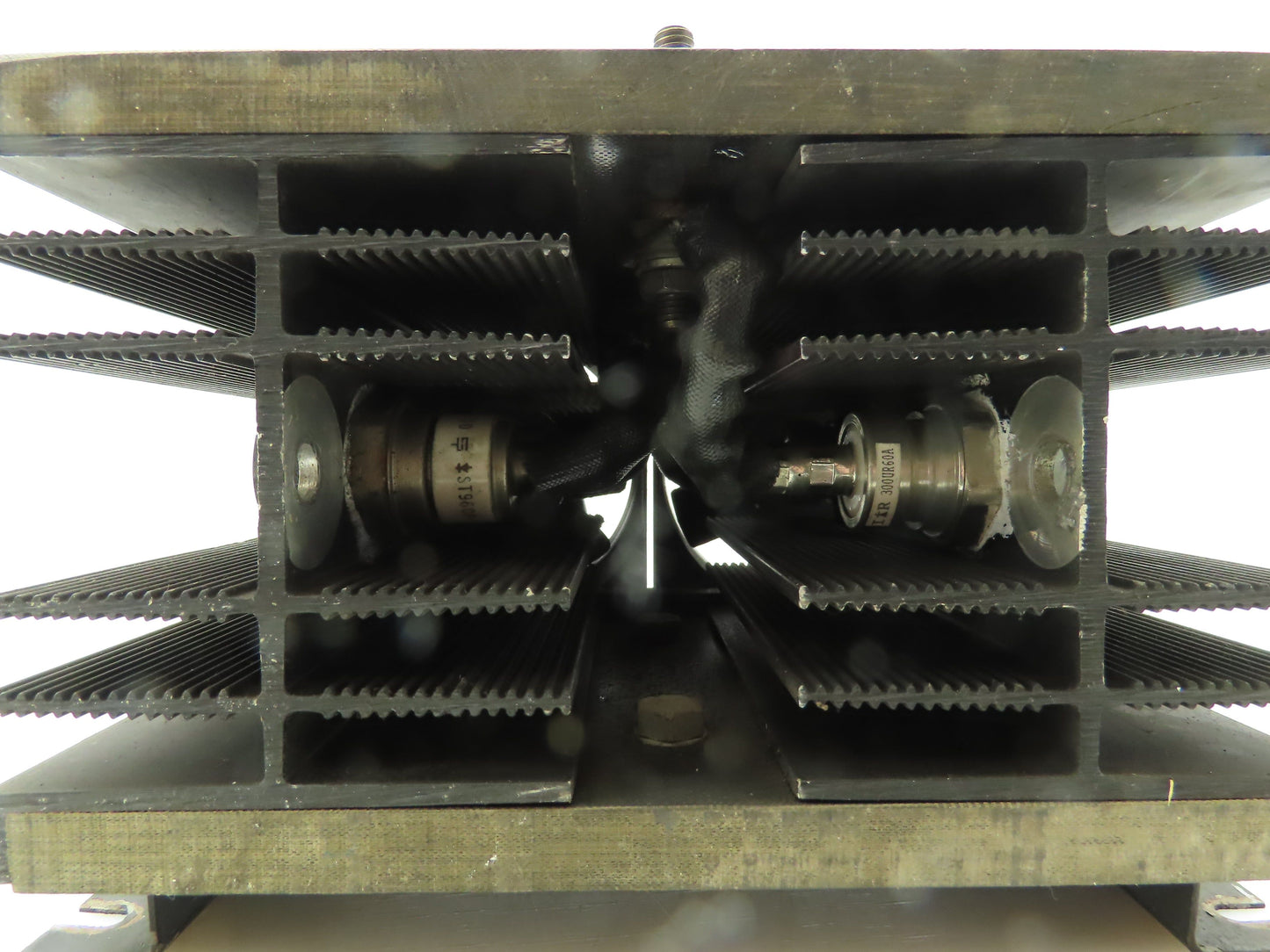Sarkes Tarxian ST760F-1B1-BBX Fan Cooled Bridge Rectifier DC Diode Heatsink