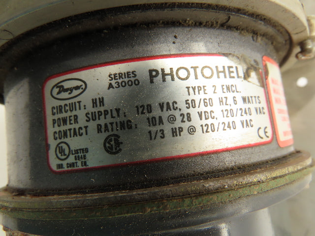 Dwyer A3230 Photohelic Pressure Switch/Gauge A3000 Series 0-30PSI 1/3HP 120/240V