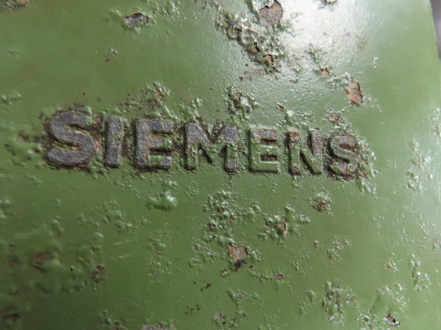Siemens 1 LA3130-4AA91-Z Electric Motor 460V Y 6.3kW 8.4Hp 1755 RPM IEC 132S
