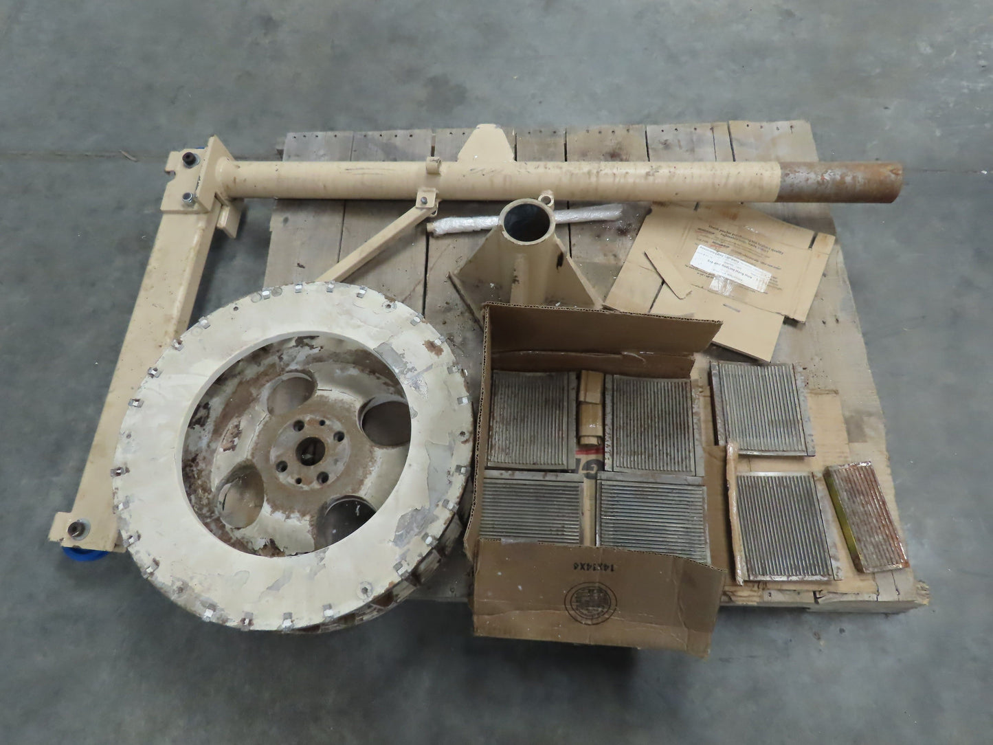 United Conveyor Corporation UCC Viper Mill Replacement Blades & Spare Parts