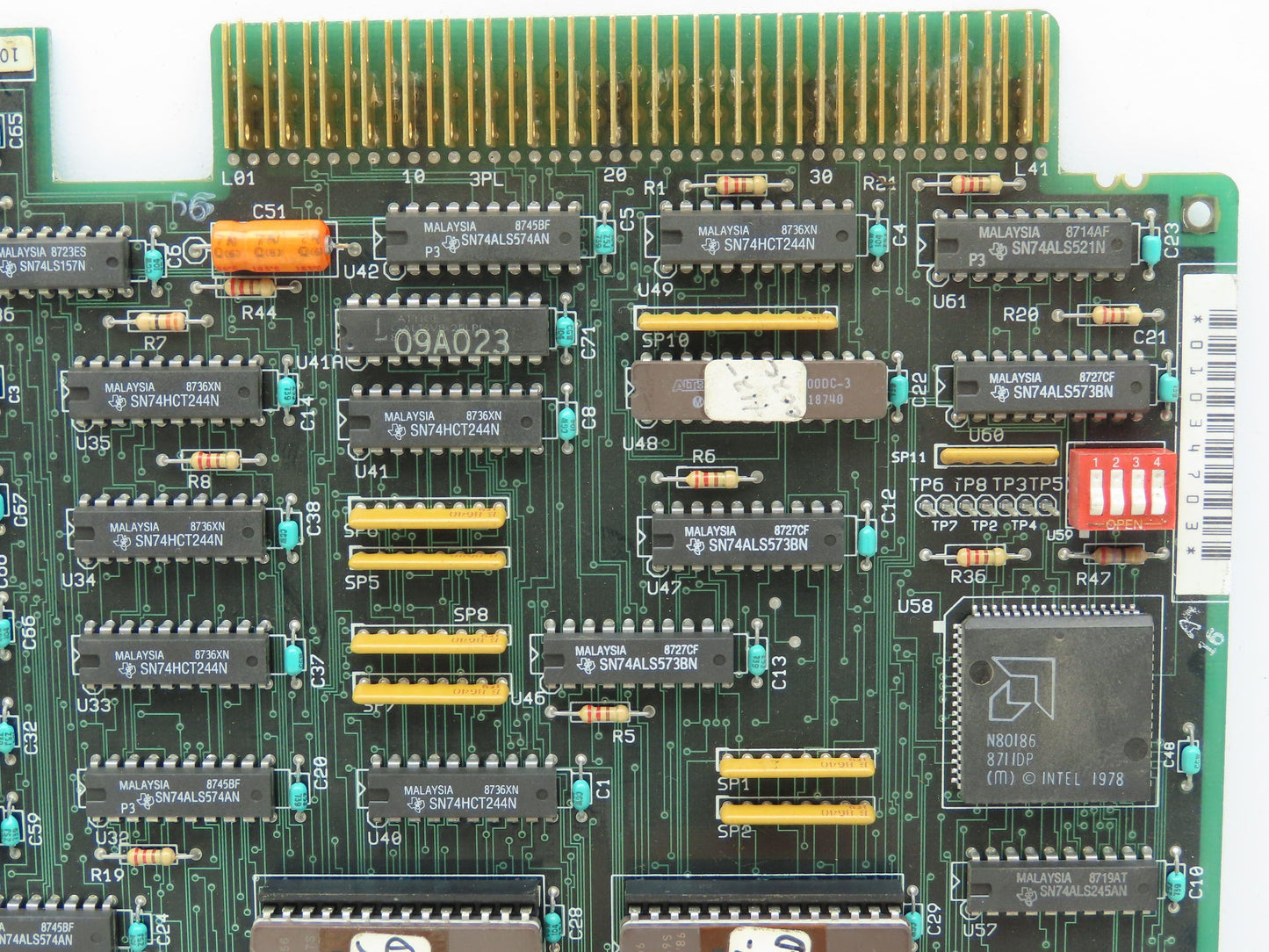 General Electric IC660CBB902B GE Fanuc Ser 6 Bus Controller Interface Module PLC