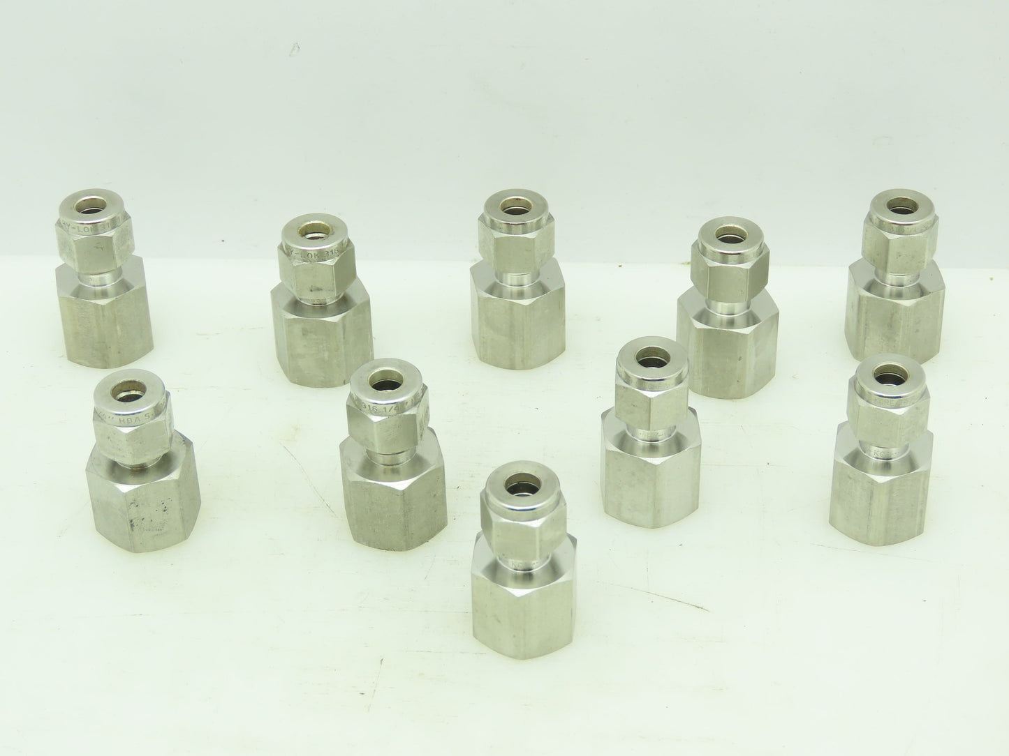 Hy-Lok Stainless Female Compression Connector 1/4" Tube 1/4" NPT LOT OF 10
