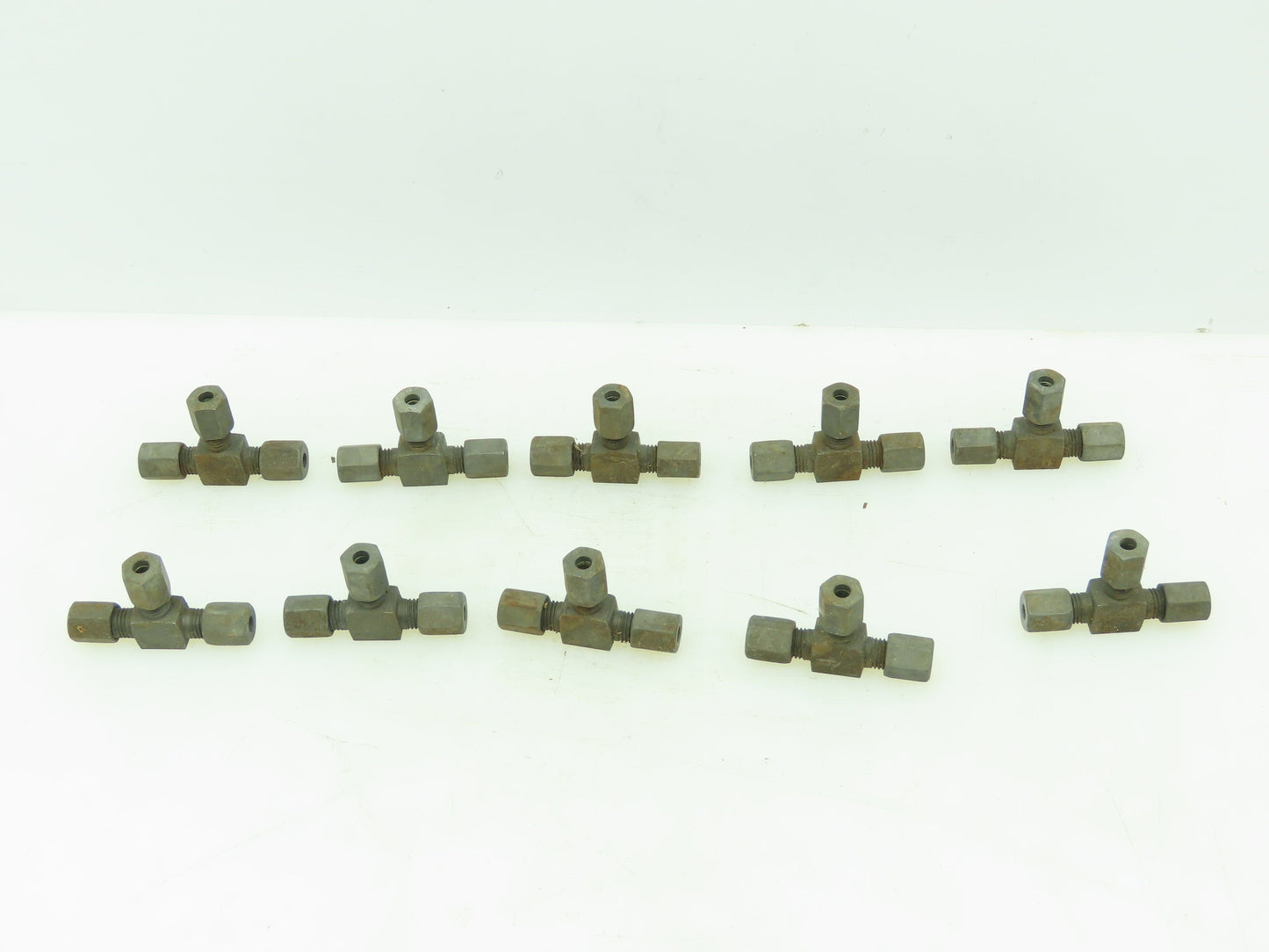 Voss Steel Flareless Metric Union Tee Compression Fitting 4mm Tube LOT OF 10