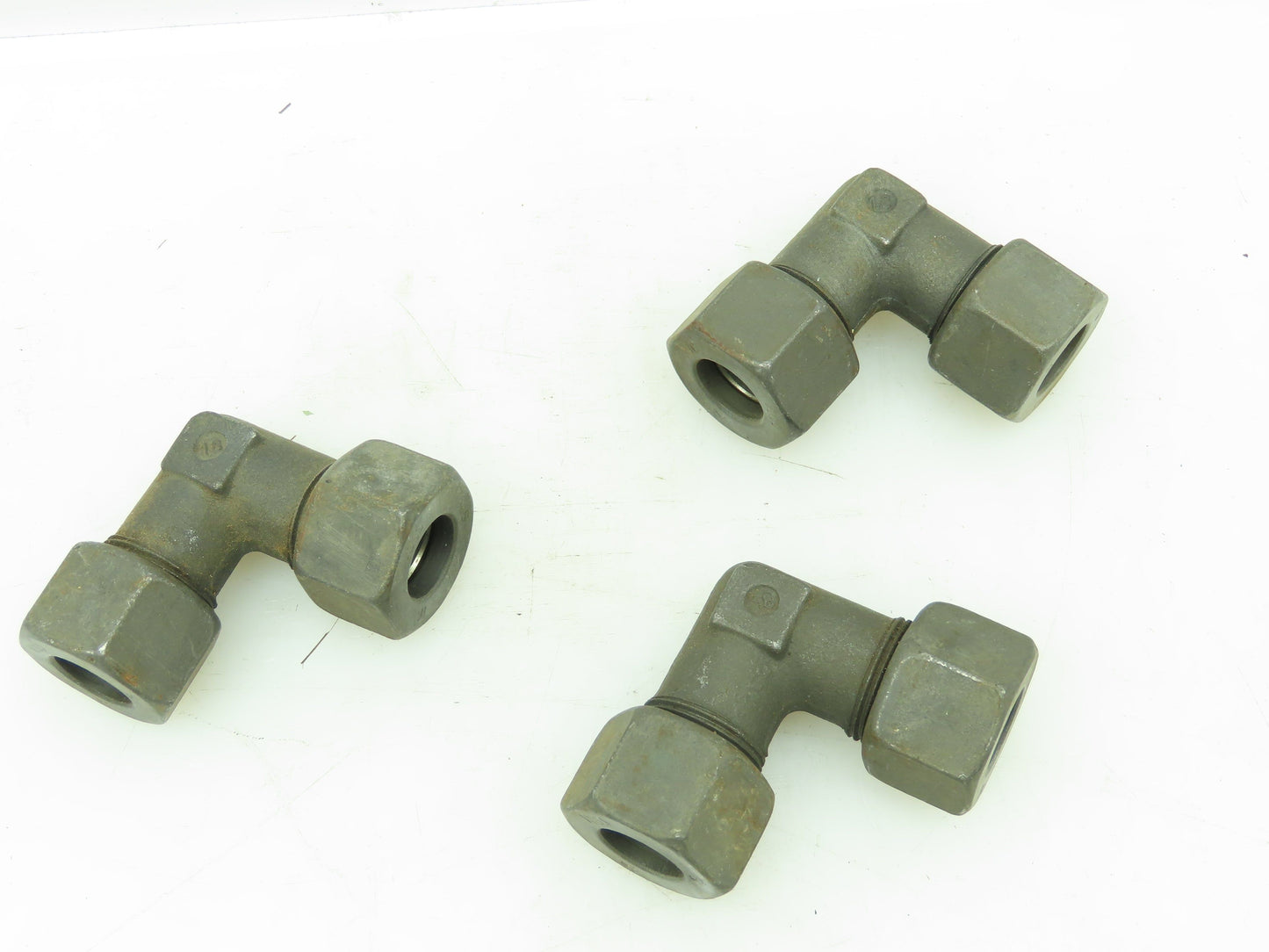VOSS S16 Steel Flareless Metric 90° Union Compression Elbow 16mm Tube LOT of 3