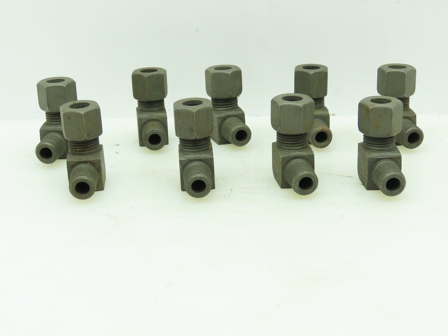 VOSS Steel Flareless 90° Male Compression Elbow 10mm Tube x 1/4" BSPT Lot of 9