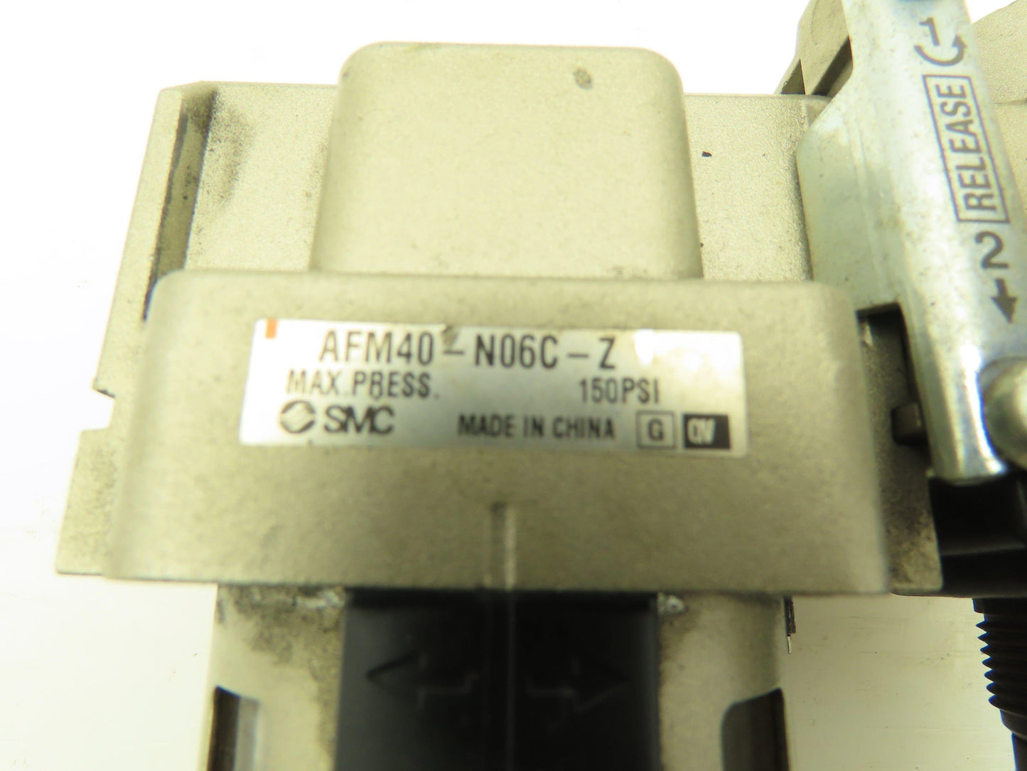 SMC AFM40-N06C-Z Pneumatic Mist Separator & AR40-N06-Z Regulator 125PSI 1/2"NPT