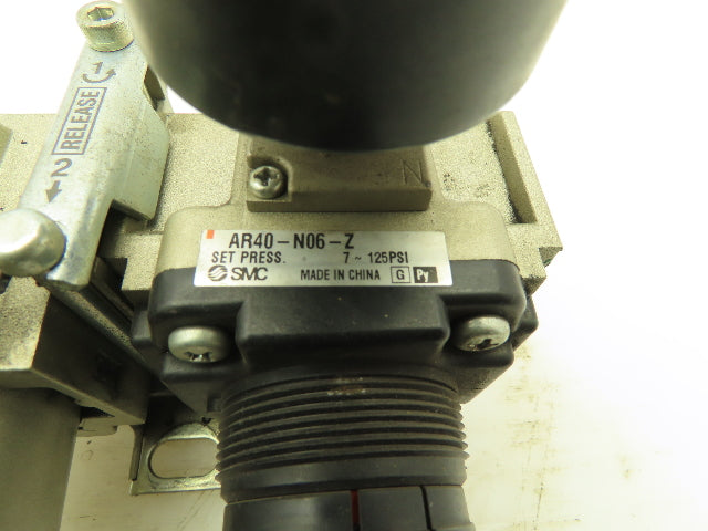 SMC AFM40-N06C-Z Pneumatic Mist Separator & AR40-N06-Z Regulator 125PSI 1/2"NPT