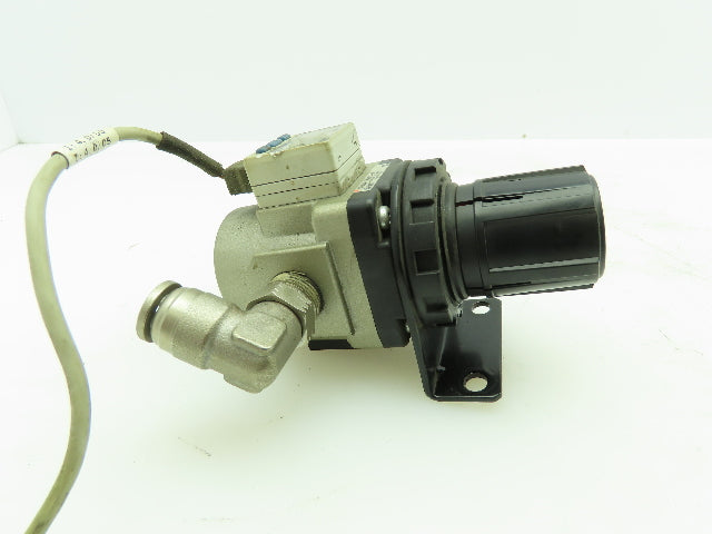 SMC ISE35-N-65-P Air Pressure Regulator Pneumatic Adjustable W/ Gauge Display