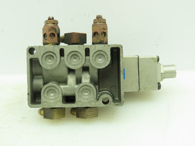 SMC US7406 Pneumatic Directional 3-Way Air Solenoid Valve 120VAC 150PSI