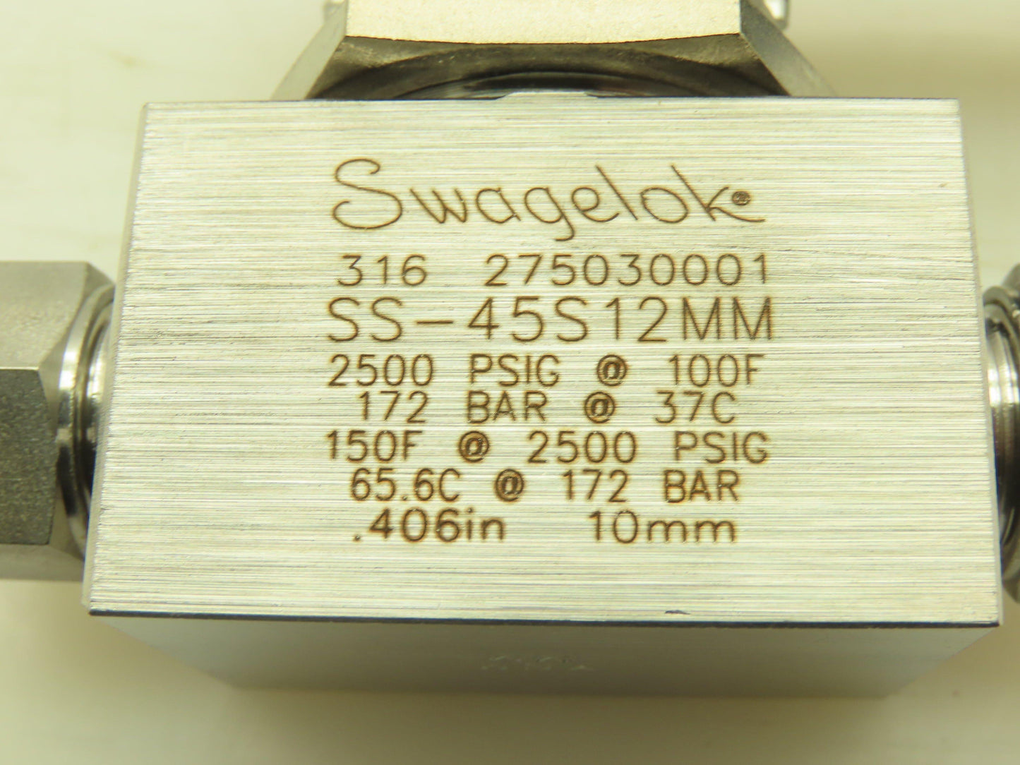 Swagelok SS-45S12MM 12mm Straight Tube Fitting Ball Valve 2500PSI 316 Stainless