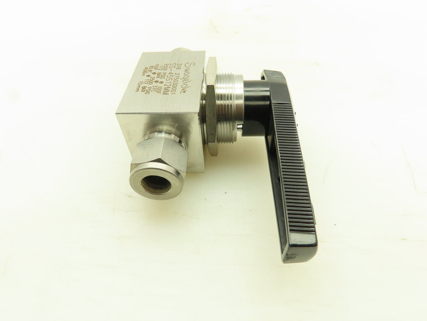 Swagelok SS-45S12MM 12mm Straight Tube Fitting Ball Valve 2500PSI 316 Stainless