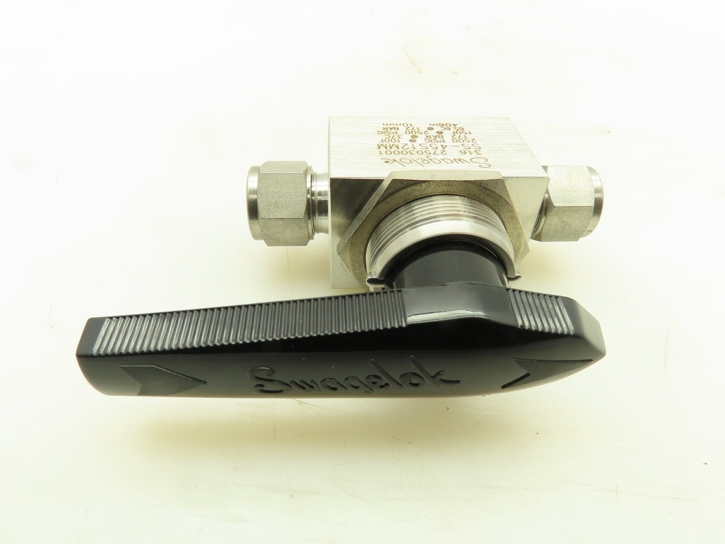Swagelok SS-45S12MM 12mm Straight Tube Fitting Ball Valve 2500PSI 316 Stainless
