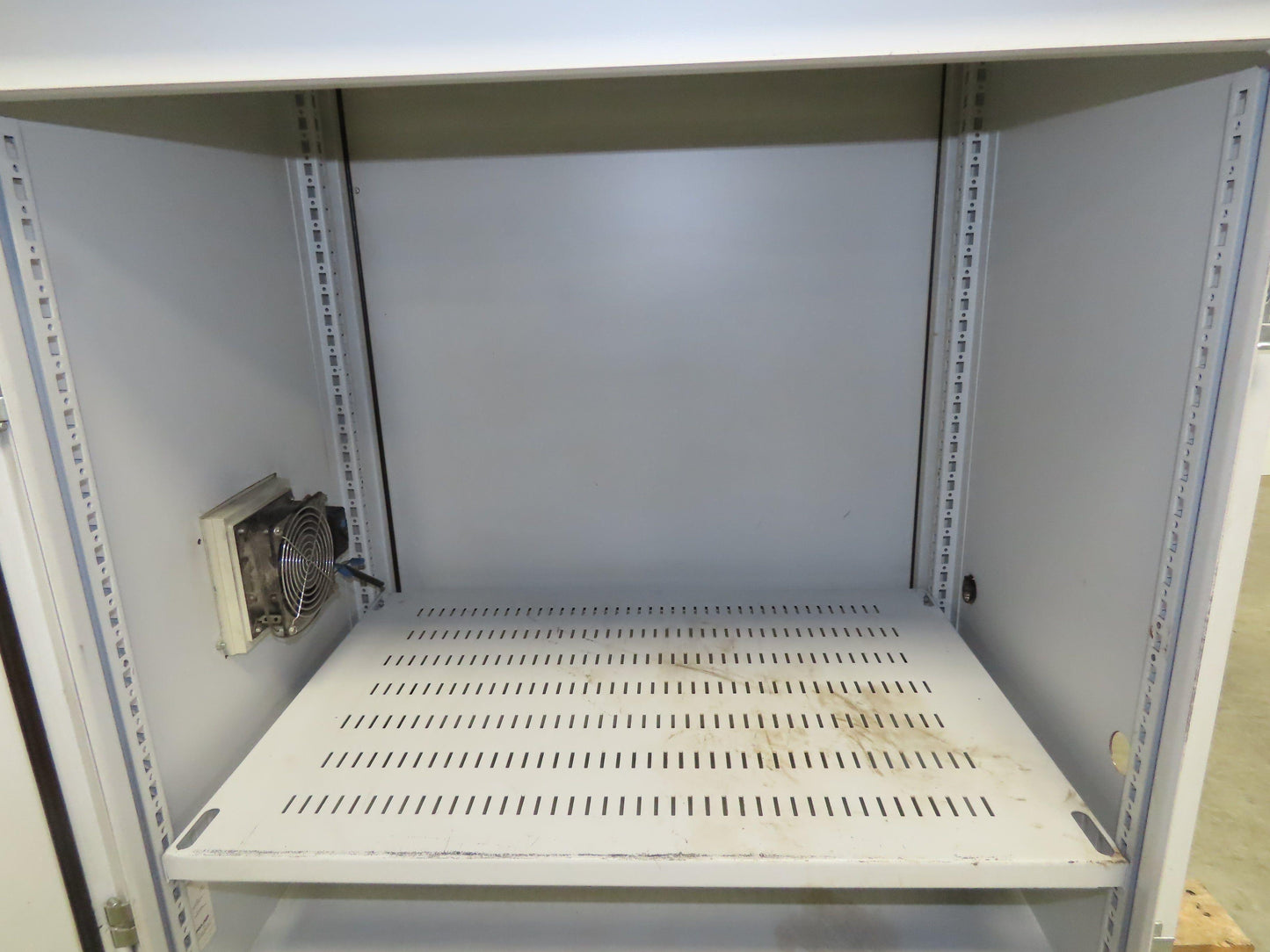 Hoffman PGLD1886CWS Gold Series Computer Workstation, Type 12
