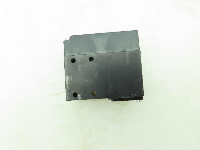 MAC ECF34B-00ABA-LA02 39000 Air Hydro Power Circuit Bar Manifold 9-Pin 1/8"NPT