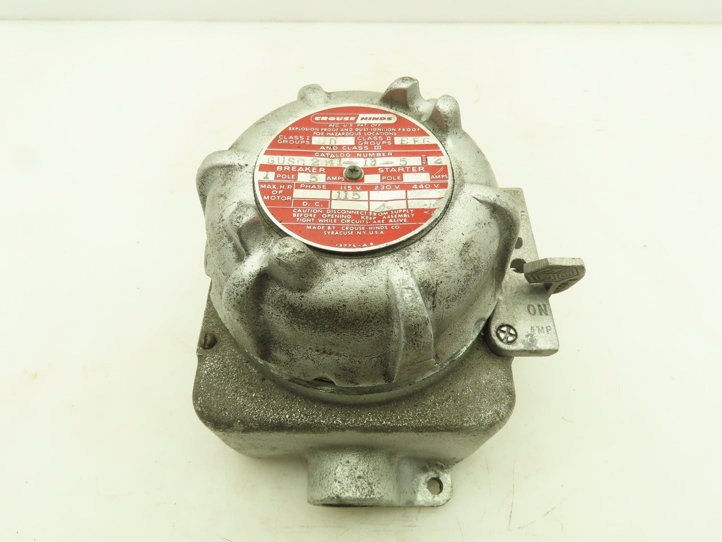 Crouse Hinds GUSC2041-13-5 Explosion Proof Snap Switch 15A 250V Breaker 1" Ports