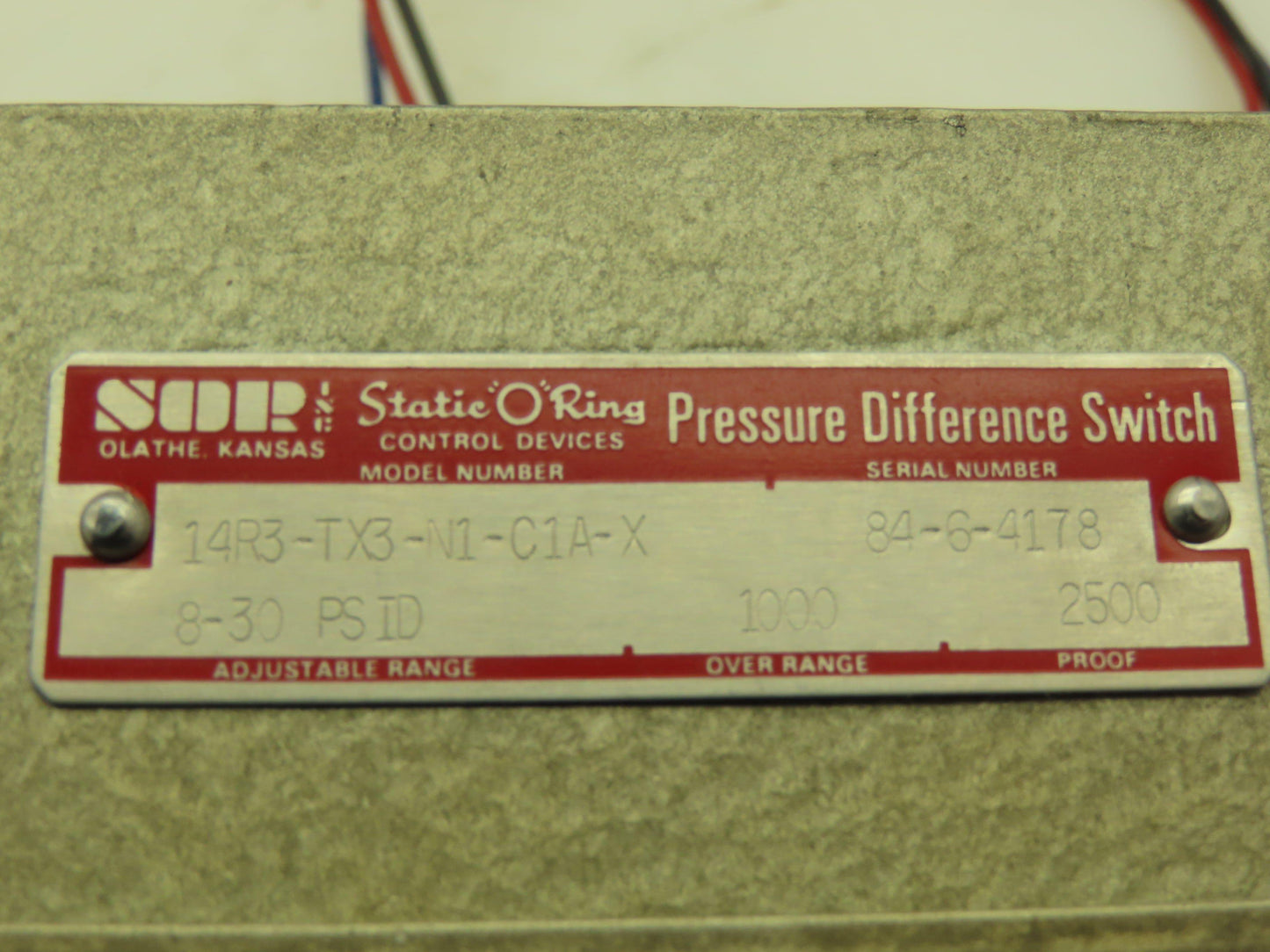 SOR 14R3-TX3-N1-C1A-X Pressure Difference Switch 8-30PSI Adj Range 1/4"NPT