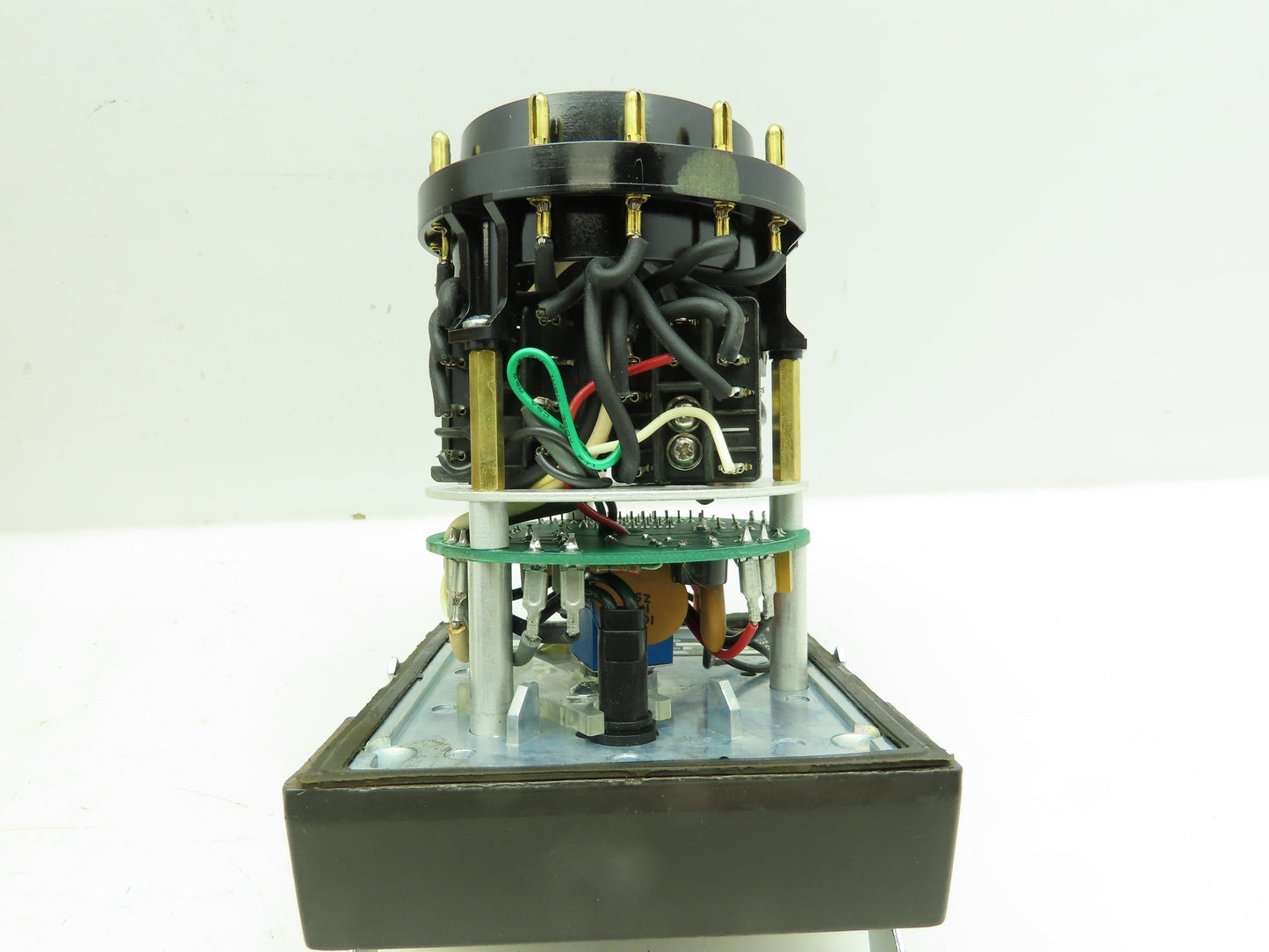 Eagle Signal CE507A6 CYCL-FLEX Analog Dial Reset Timer 0-30 Sec 120V Panel Mount
