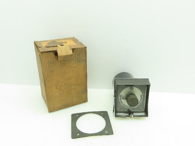 Eagle Signal CE507A6 CYCL-FLEX Analog Dial Reset Timer 0-30 Sec 120V Panel Mount