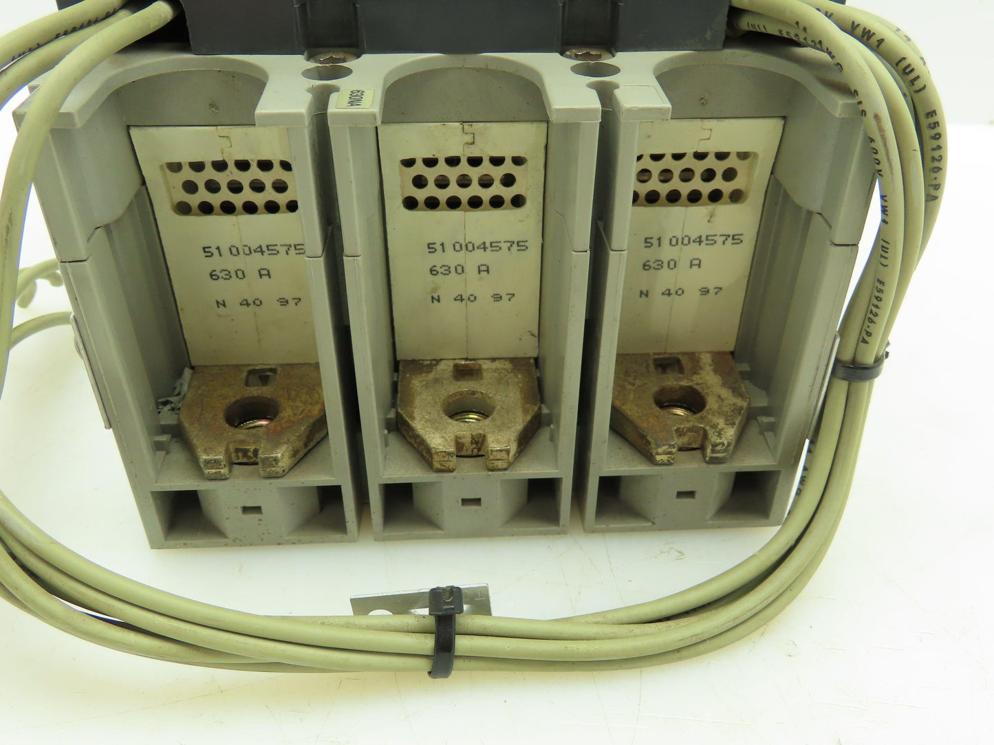 Merlin Gerin NS 630 NA Compact Circuit Breaker 630A 750 VAC 3 P Motor Mechanism