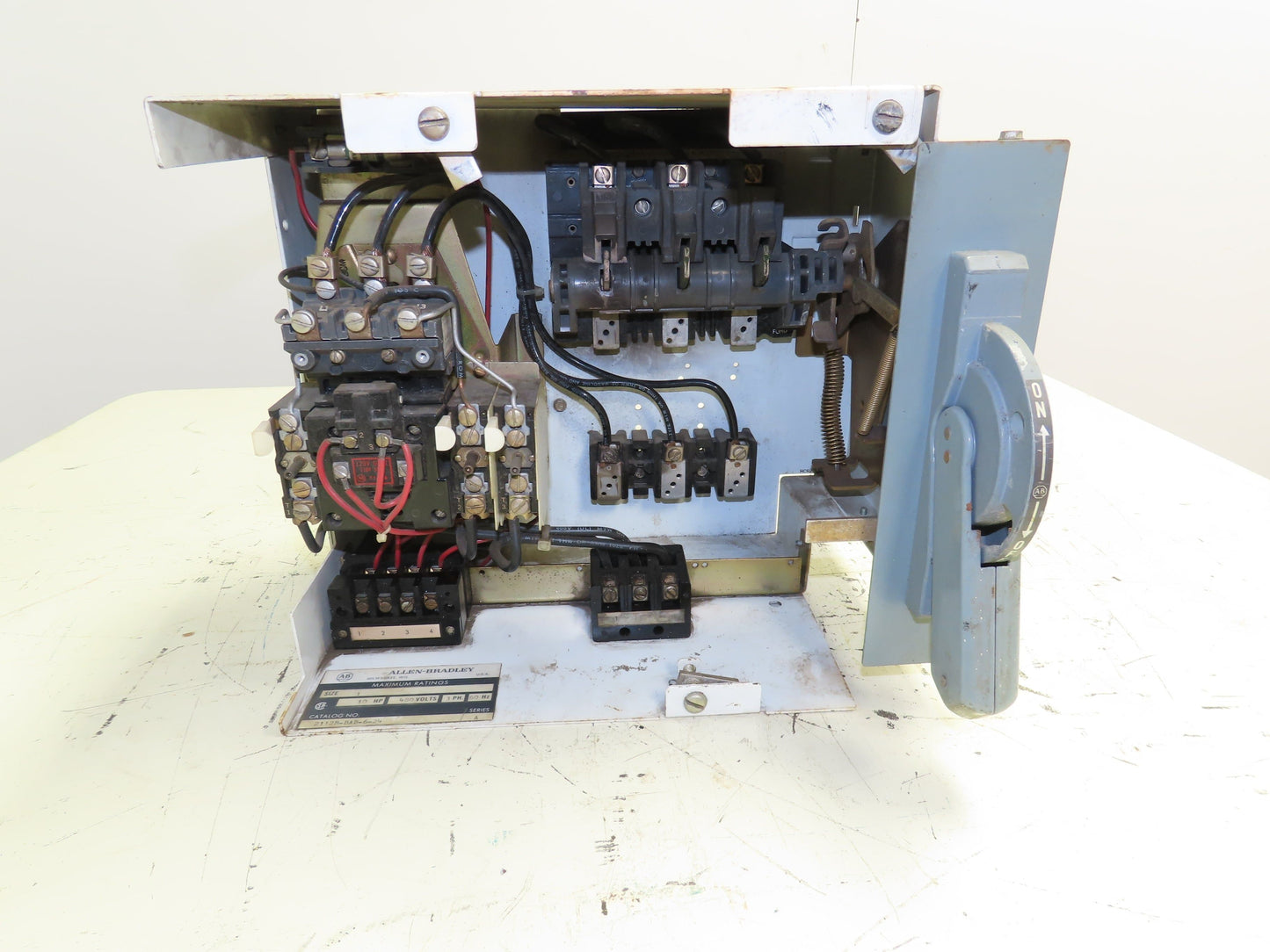 Allen Bradley MCC Bucket Motor Starter 120V Coil No Fuse or Cover 480V 3 Phase