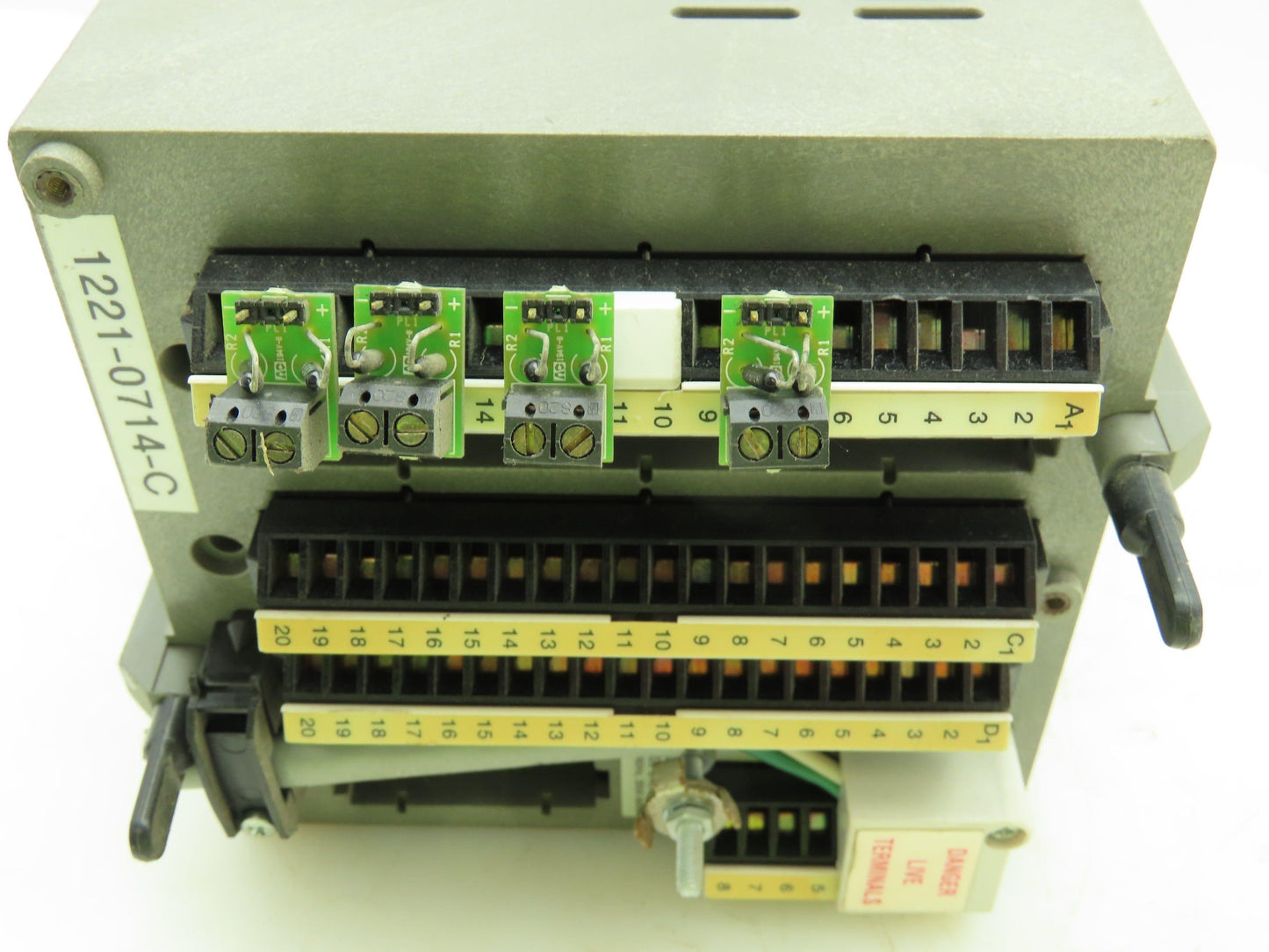 ABB SM1006S/B02/00TT/22/STD Screen Master SM1000 Display Controller