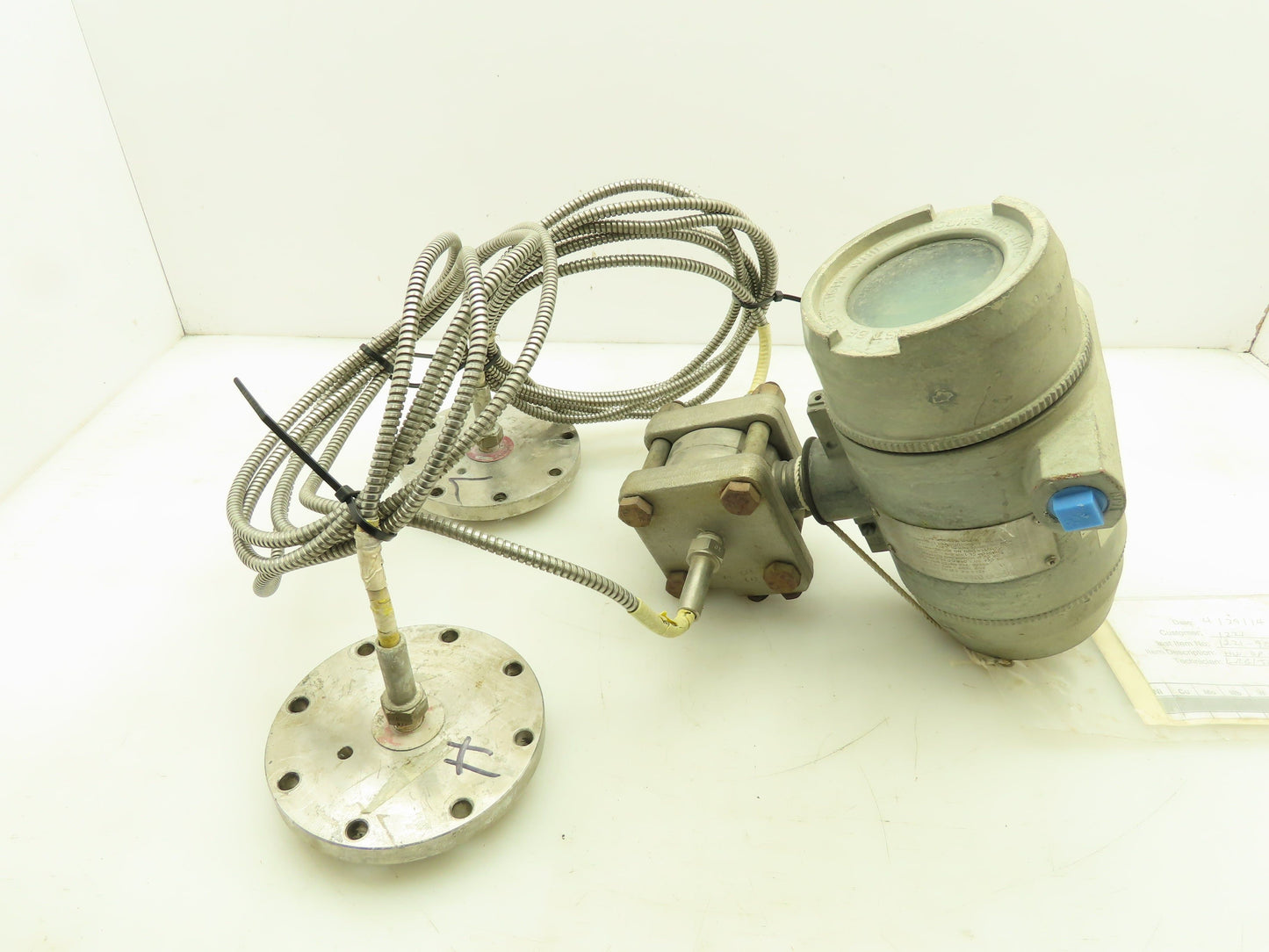 Honeywell ST3000 Smart Pressure Transmitter Flanged Sensor Plates 0-100" H2O