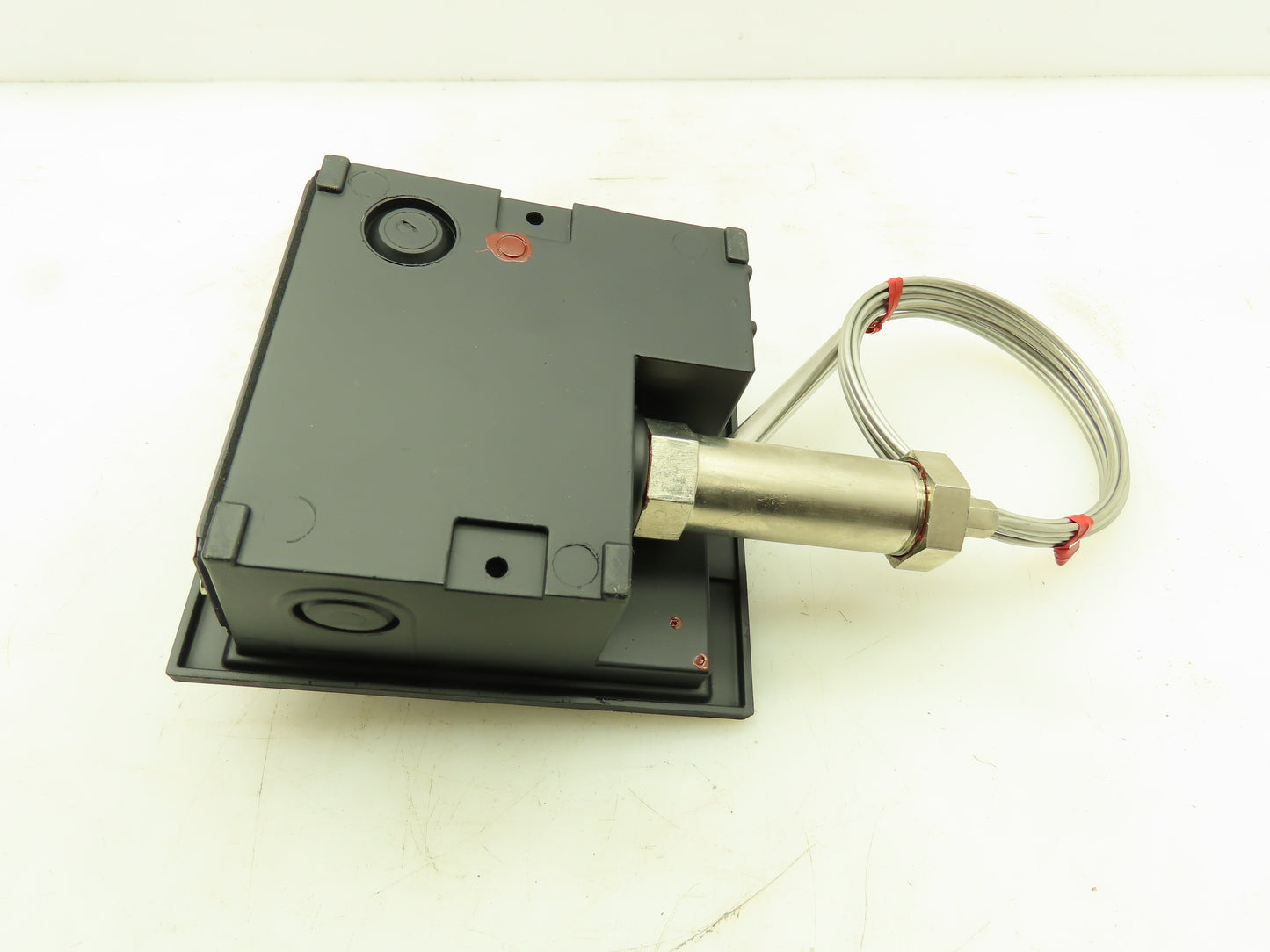 UE United Electric Type 602 6BS Dial Temperature Controller 0-250°F 20A 125/250V