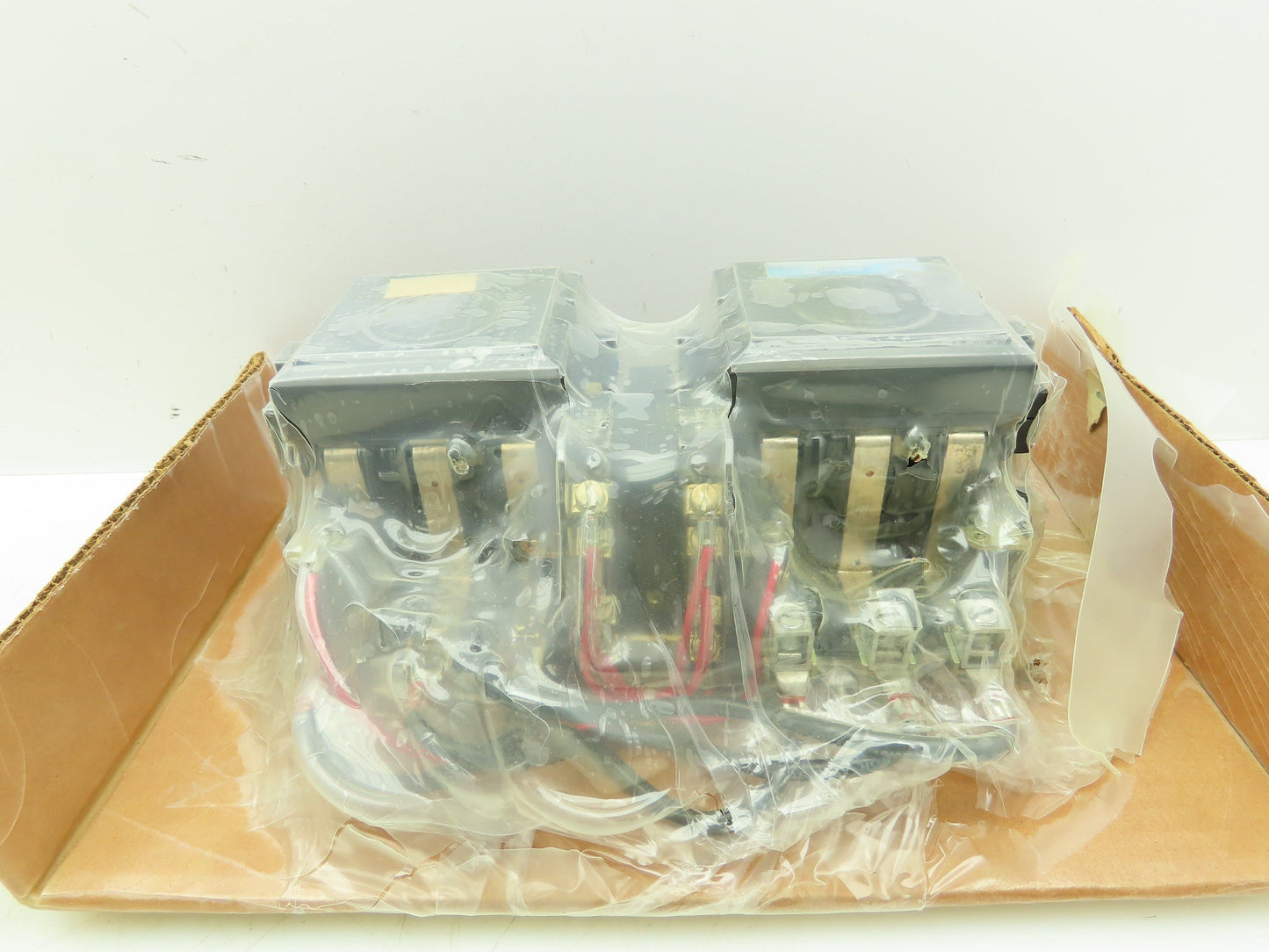 Gould A113D12 Class A11 NEMA Size 2, 3 Phase, Reversing Motor Starter Contactor