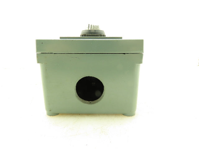 GE CR2940FC203A 2-Position Selector Switch 3.5"x 9"Enclosure w/Light Indicator