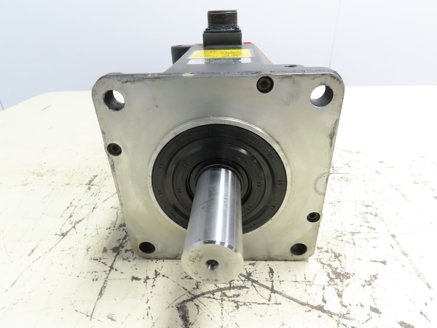 Fanuc A06B-0141-B075-R Servo Motor AC12/2000 RPM 3Ph 1kW 257V 2.5A