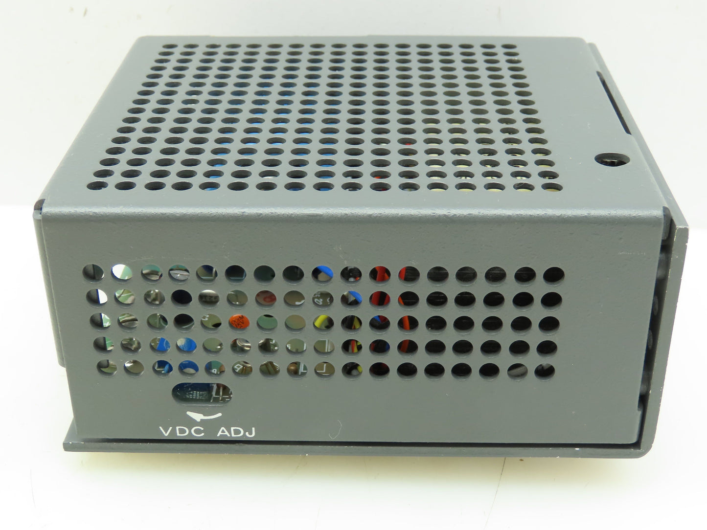 Lambda Electronics LNS-Y-28 Regulated Power Supply 28 ± 5% VDC @ 2.0A