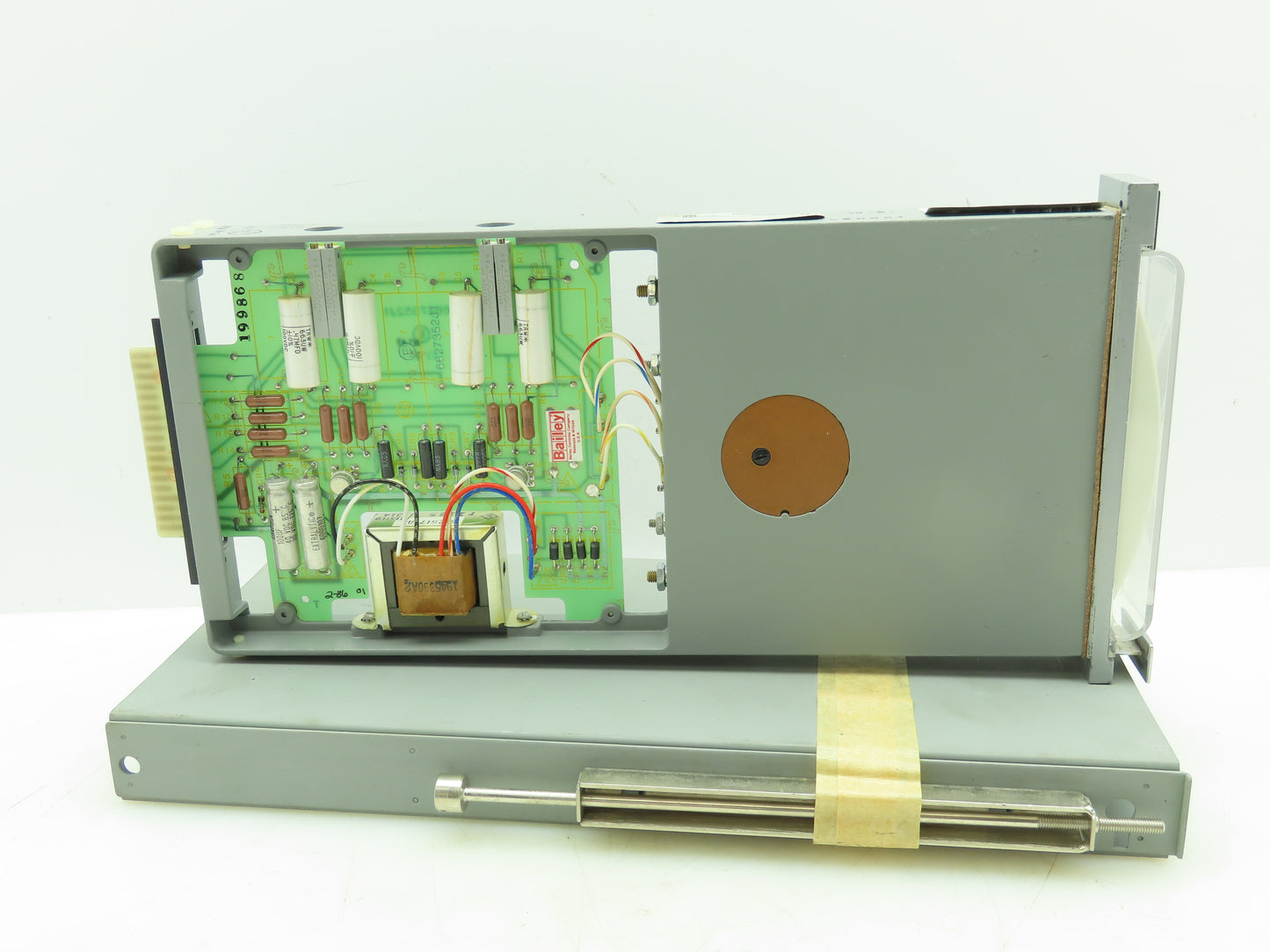 Bailey Controls RY2331 Edgewise Vertical Panel Meter 0-10 x 10% 120VAC 3.5VA