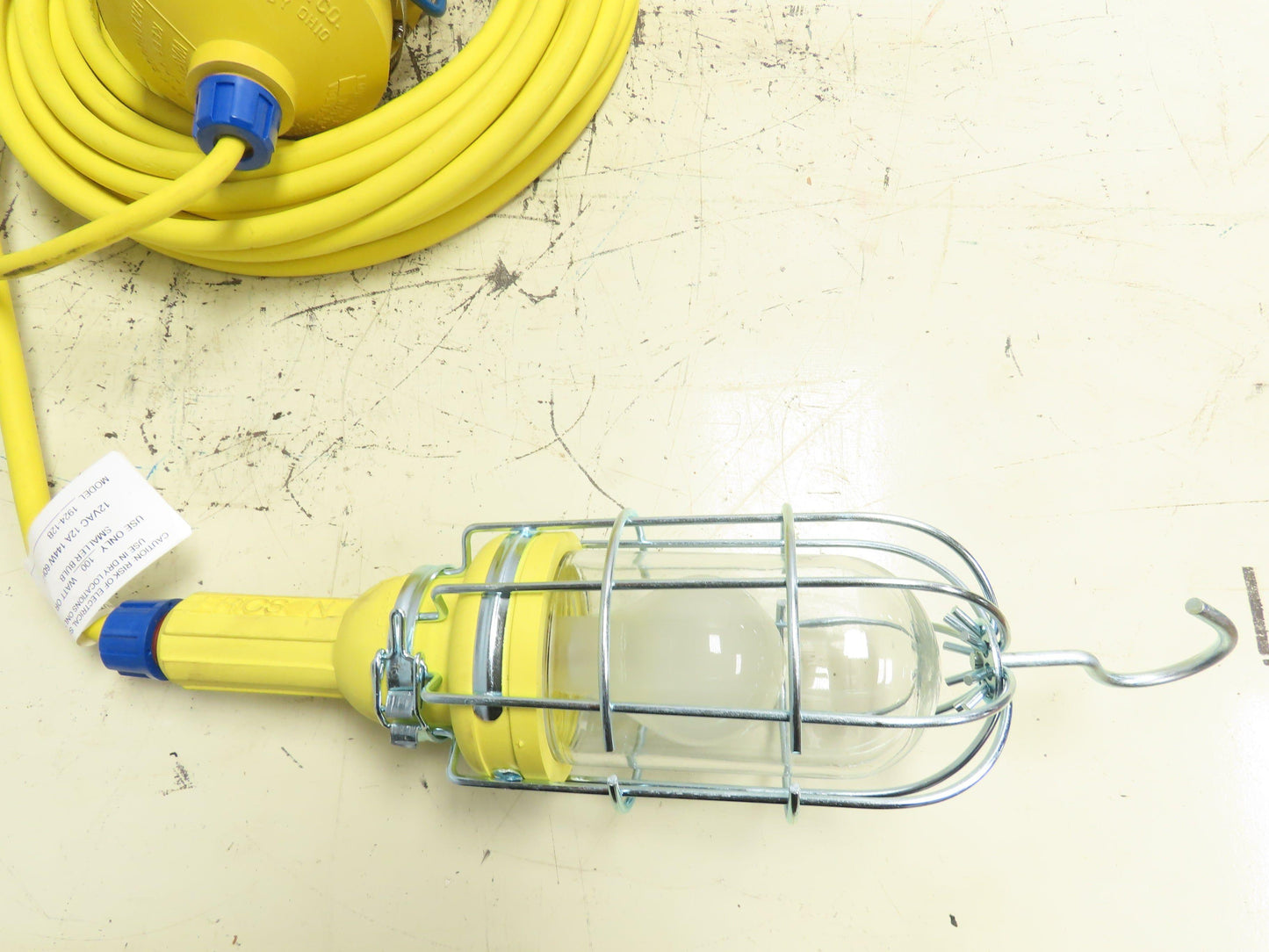 Ericson 1924-12B Hand Lamps 100W Incandescent Hazardous Duty Low Voltage