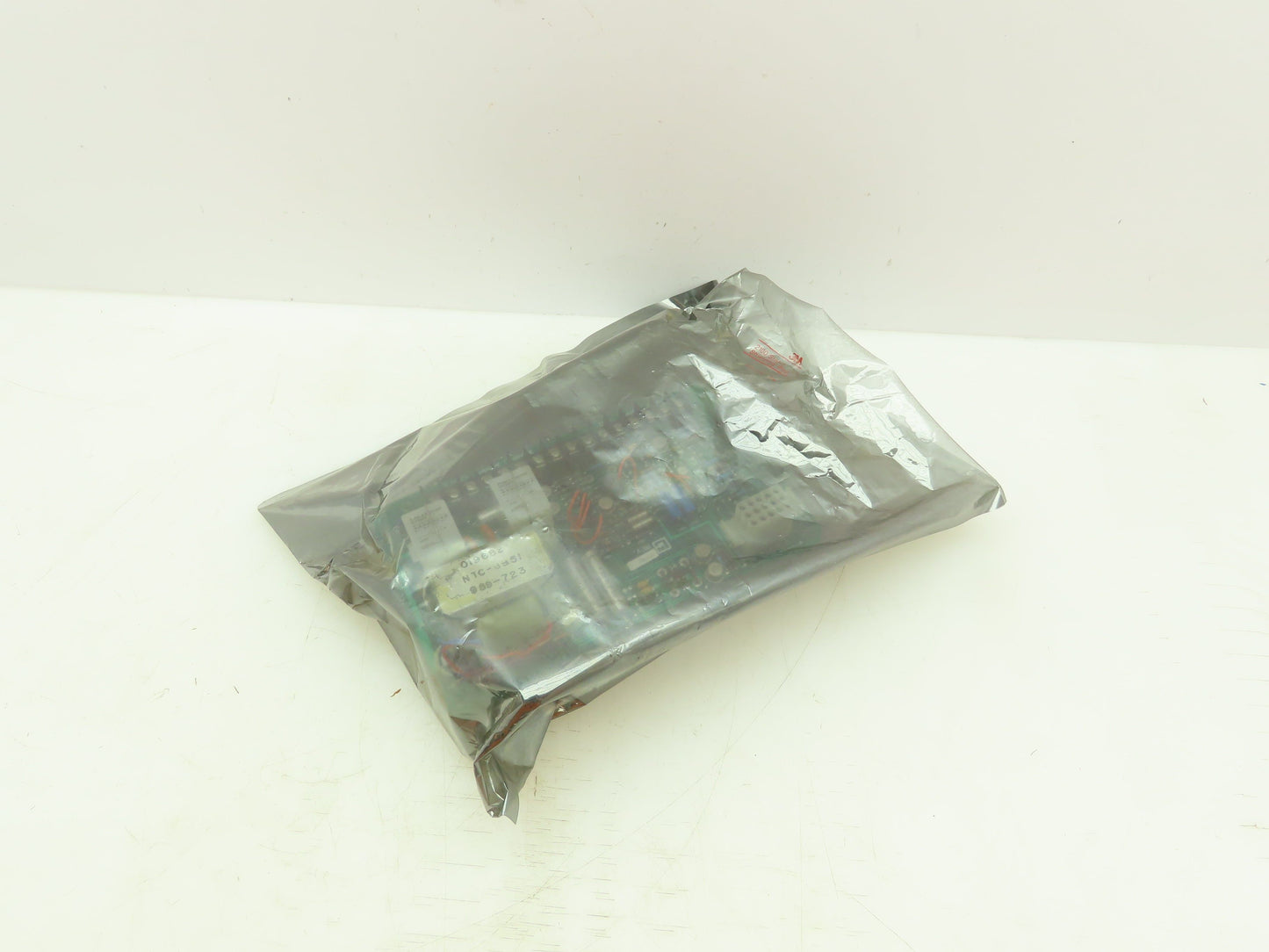 Leeds Northrup 021596 Amplifier Card 120V Alarm Card Circuit Board Panel 10-16V