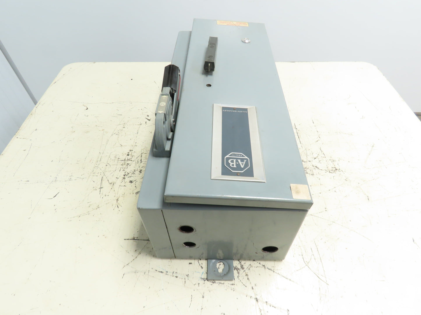 Allen Bradley 512BDCD24ECB Combination Starter Motor Control 30A 600V 3 Ph