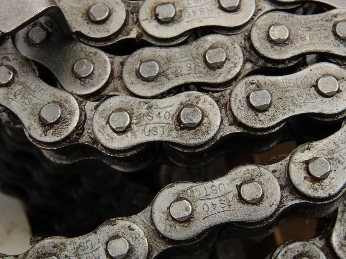 Tsubaki RS40 UST Single Row Side Tab Attachment Roller Chain 1/2" Pitch 20'