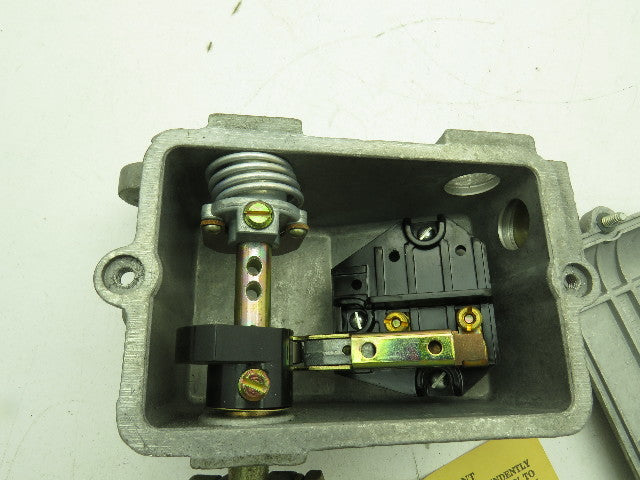 Joslyn Clark HLA-1 Heavy Duty Limit Switch 25A 600V 1P Pilot Duty A102-41252A-1